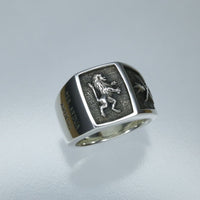 Chevalière en argent personnalisé