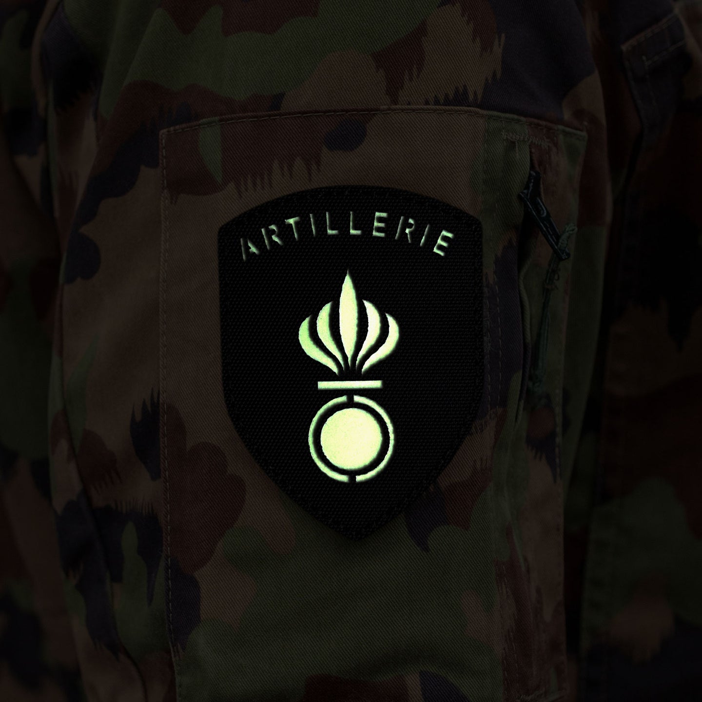 Artillery - badge - fluorescent
