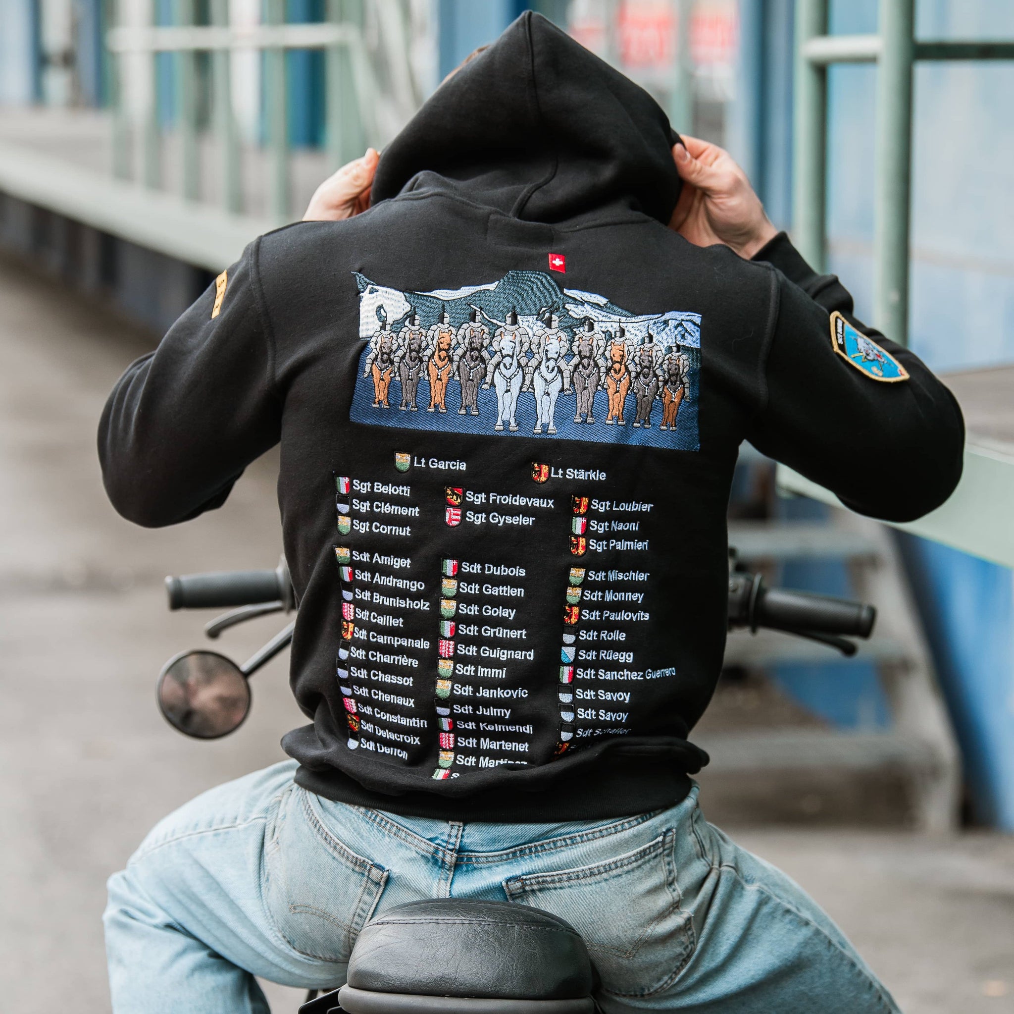 Zugspullover personalisiert