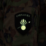 Grenadier - badge - fluorescent
