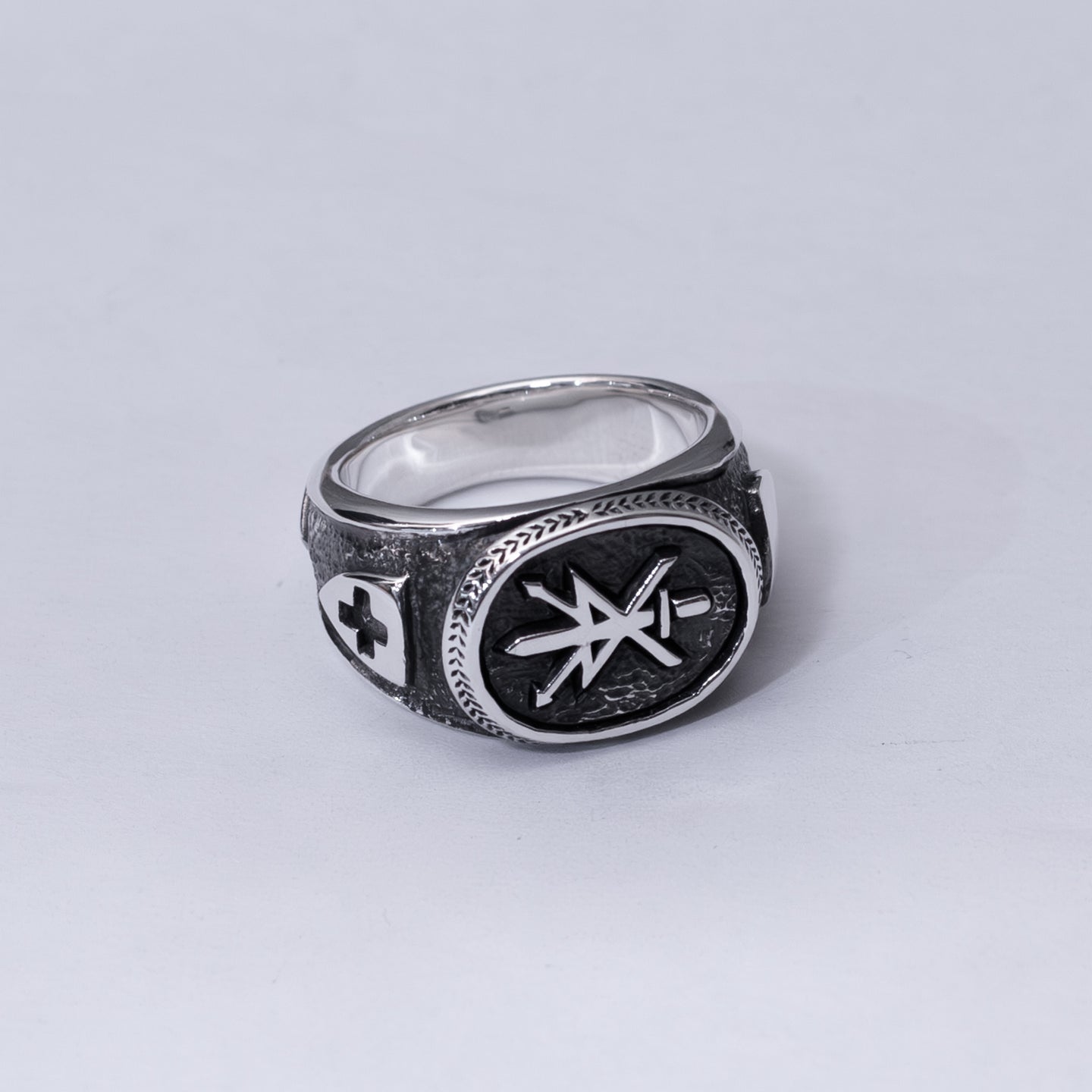 Driving step - Silver signet ring