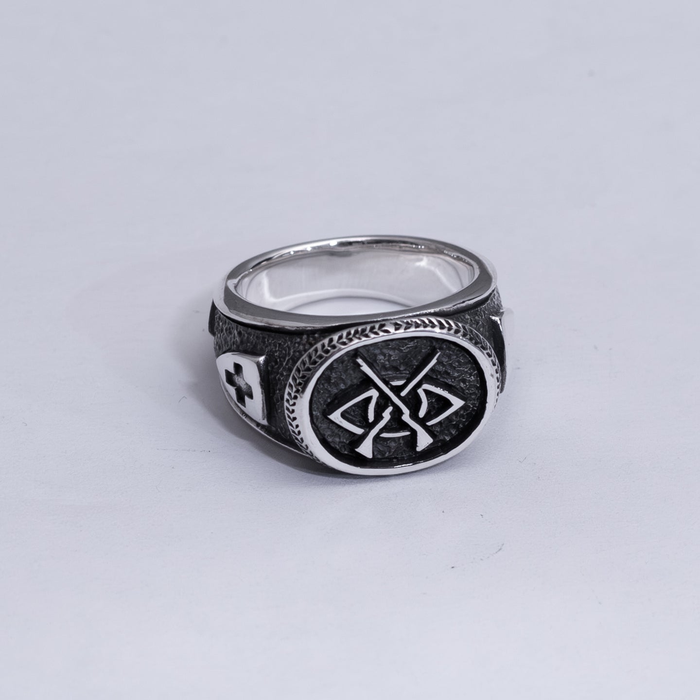 Safety soldier - Silver sigland