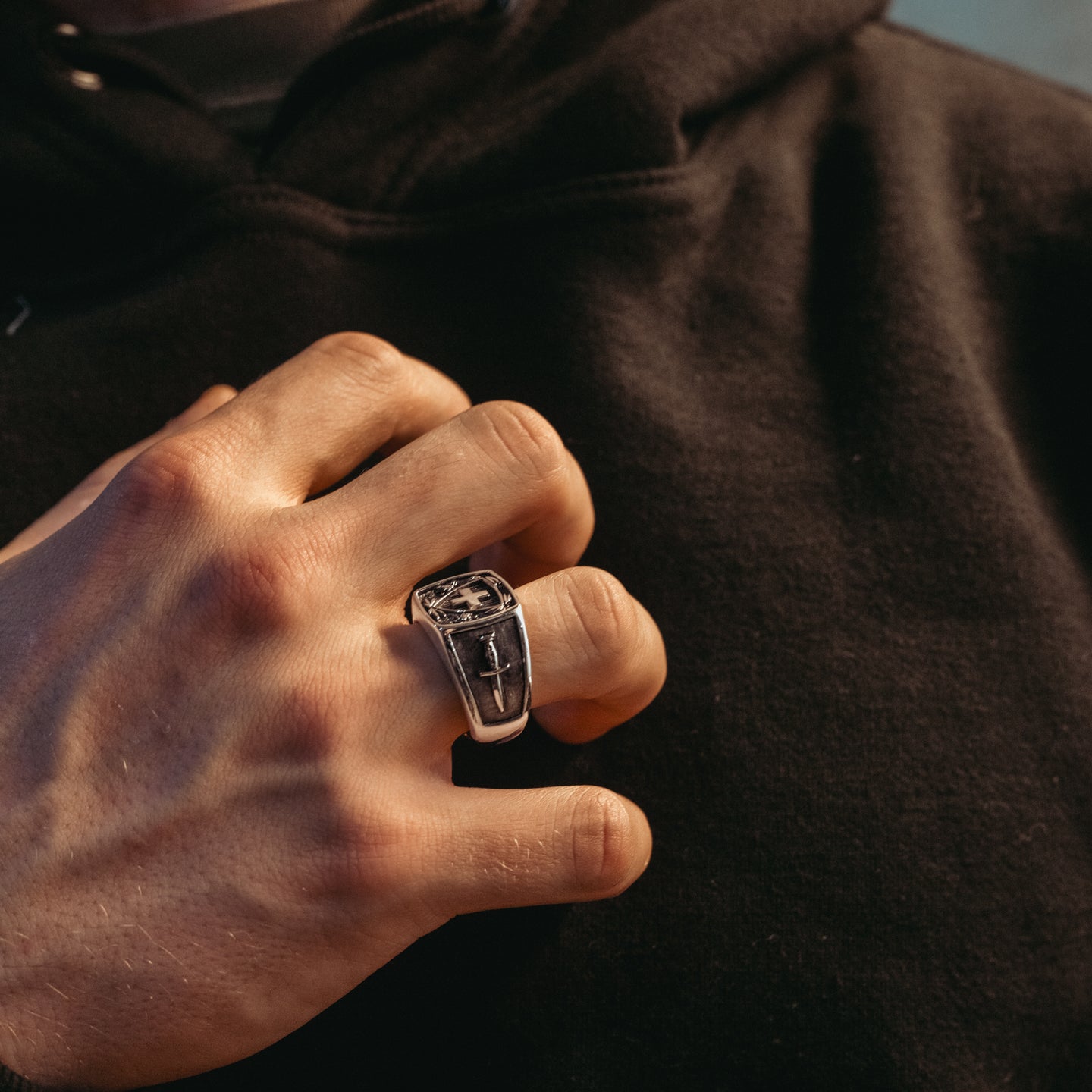 Silver officer's signet ringer