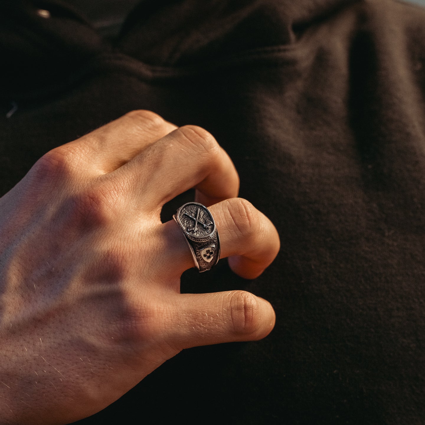 Genie - Silver signet ring