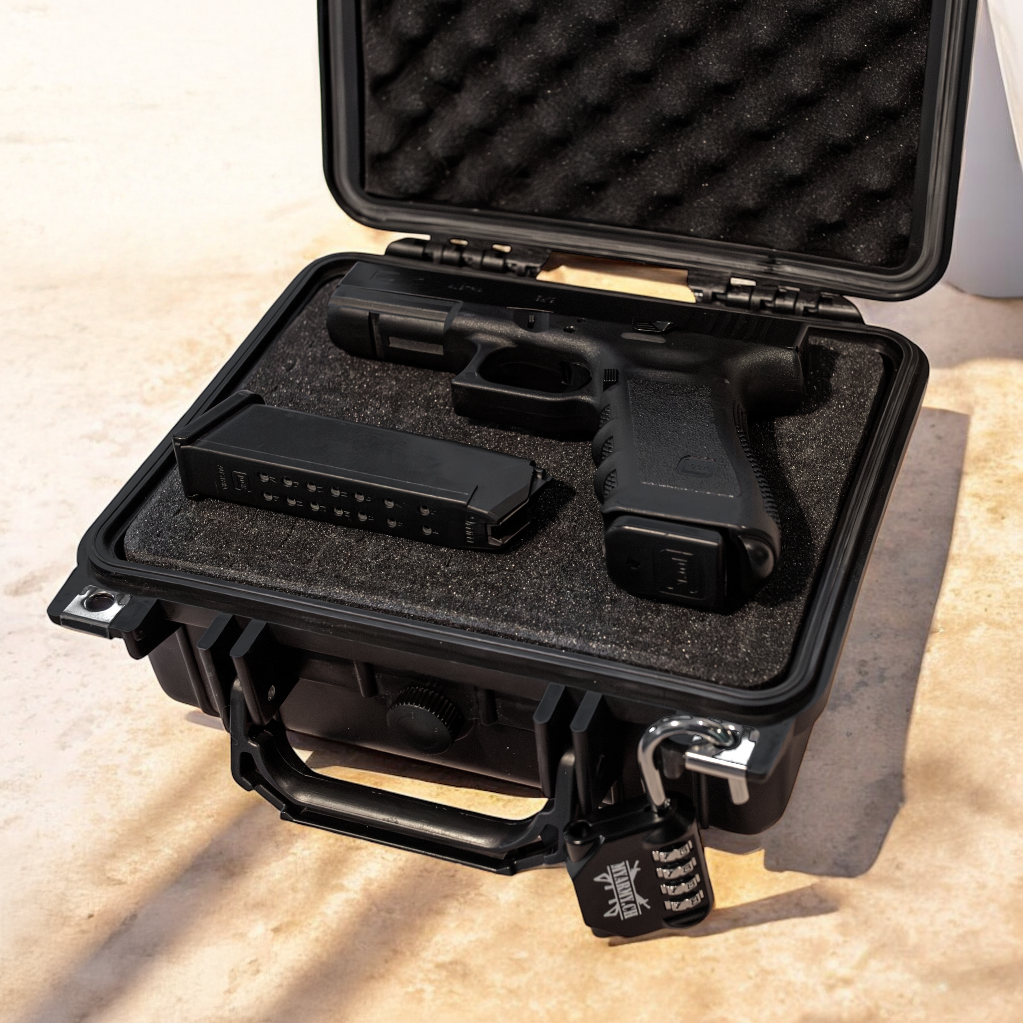 Fist weapon transport case