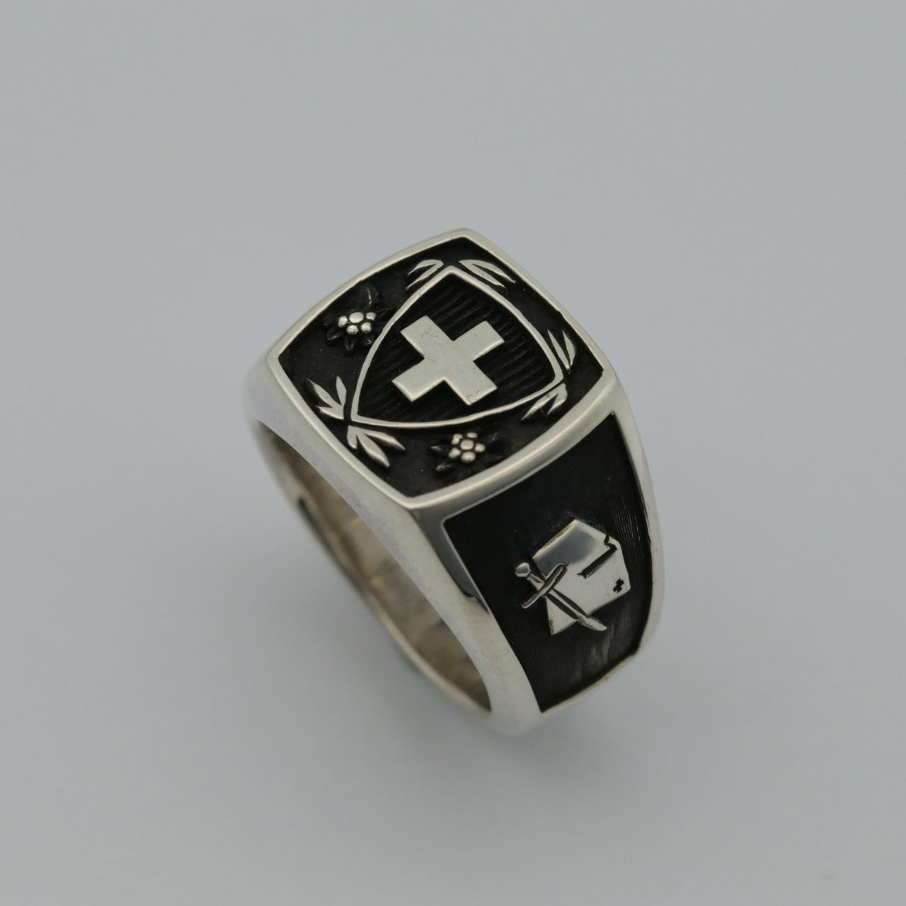 Chevalière en argent personnalisé