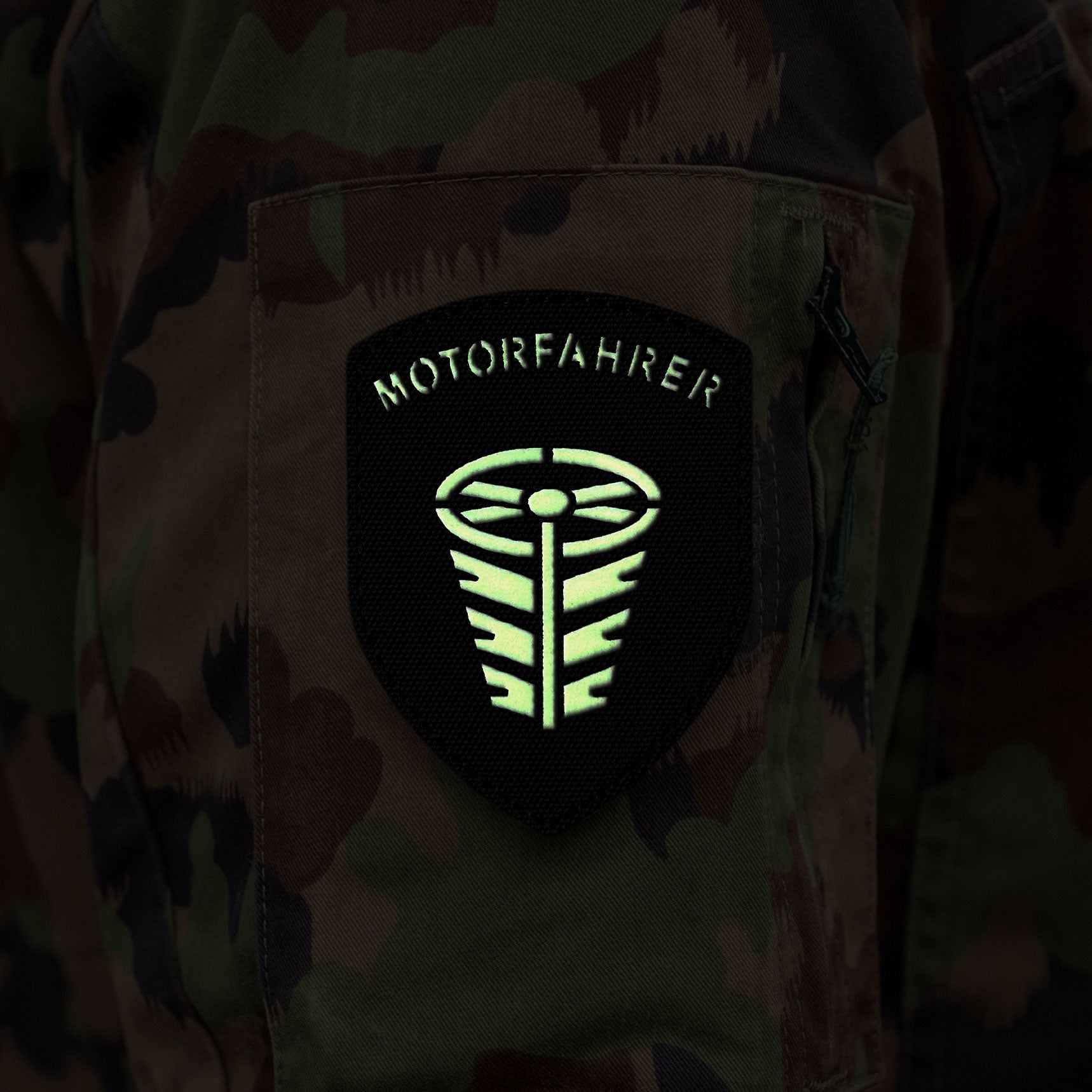 Motorist - badge - fluorescent
