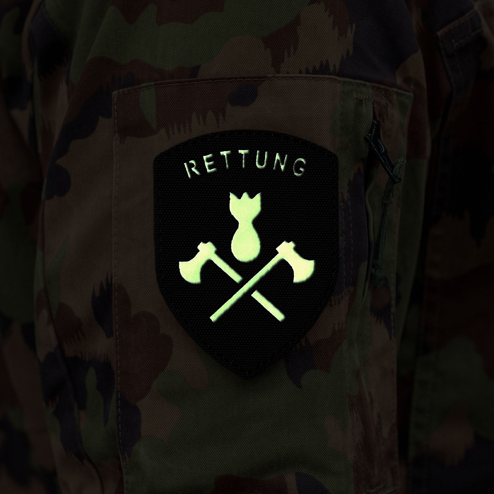 Rescue troops - badge - fluorescent